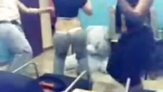 मानिस किशोर गधा अपस्कर्ट औंलाहरु र लिंग बकवास गर्न प्रेम