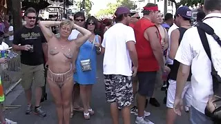 गोरा रूसी संग उनको कोच पछि वर्ग