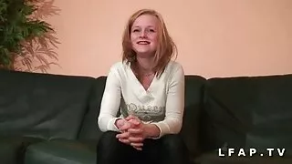 रूसी सेतो कपाल केटी कास्टिंग मा आफूलाई प्रयास गर्न चाहन्छ, तर यो लागि तपाईं गधा मा बकवास गर्न आवश्यक