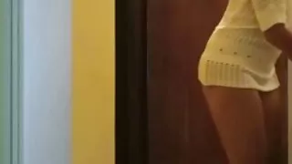 युवा समलैंगिकों को ओछ्यान मा आफ्नो जिब्रो संग प्रत्येक अन्य प्यारो गर्ने