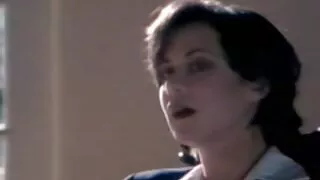 महिला महिला पुरूष