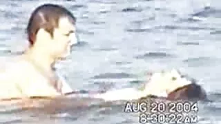 युवा गडबड कडा मा गुदा र गडबड छेद मा